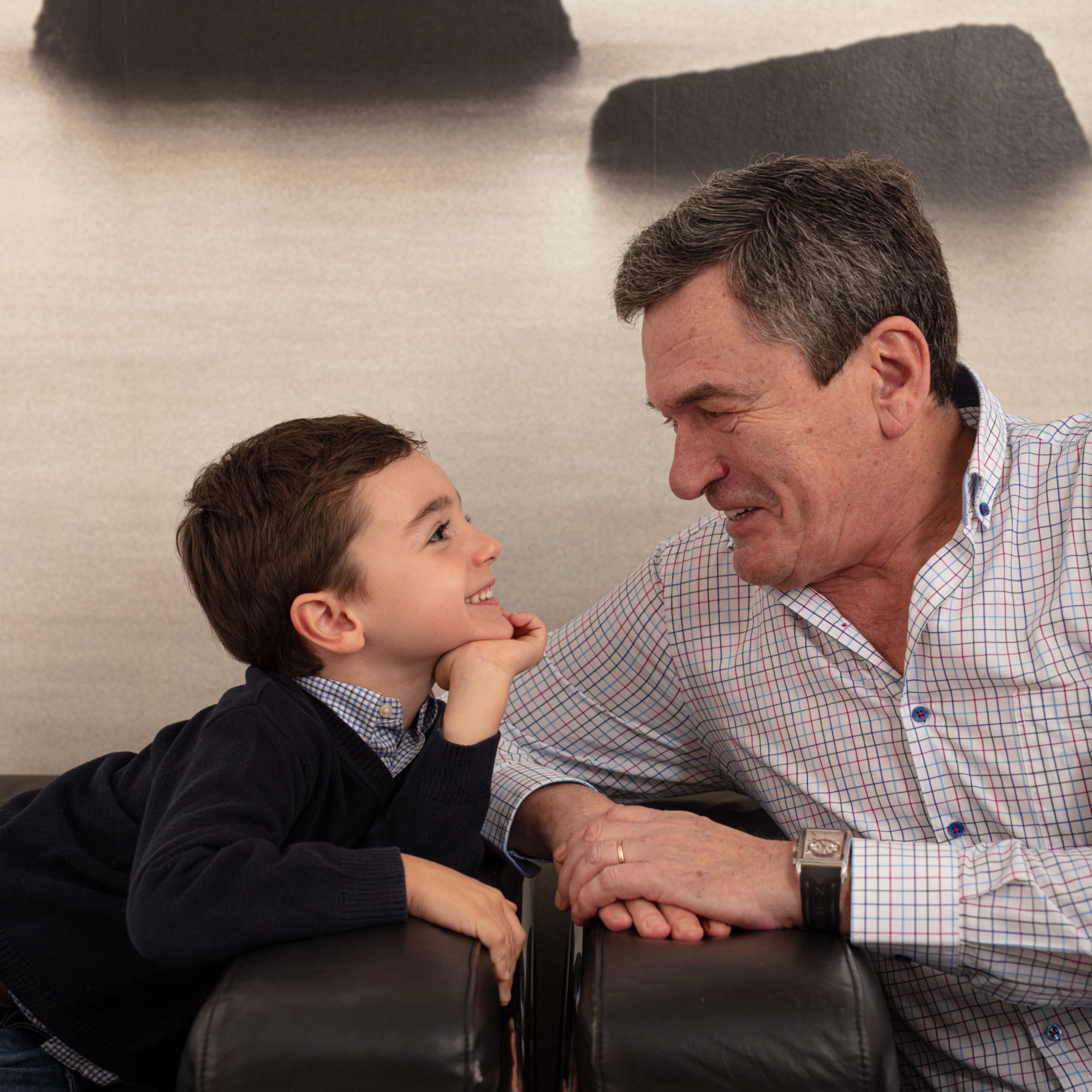 por qué las encías cambian de color